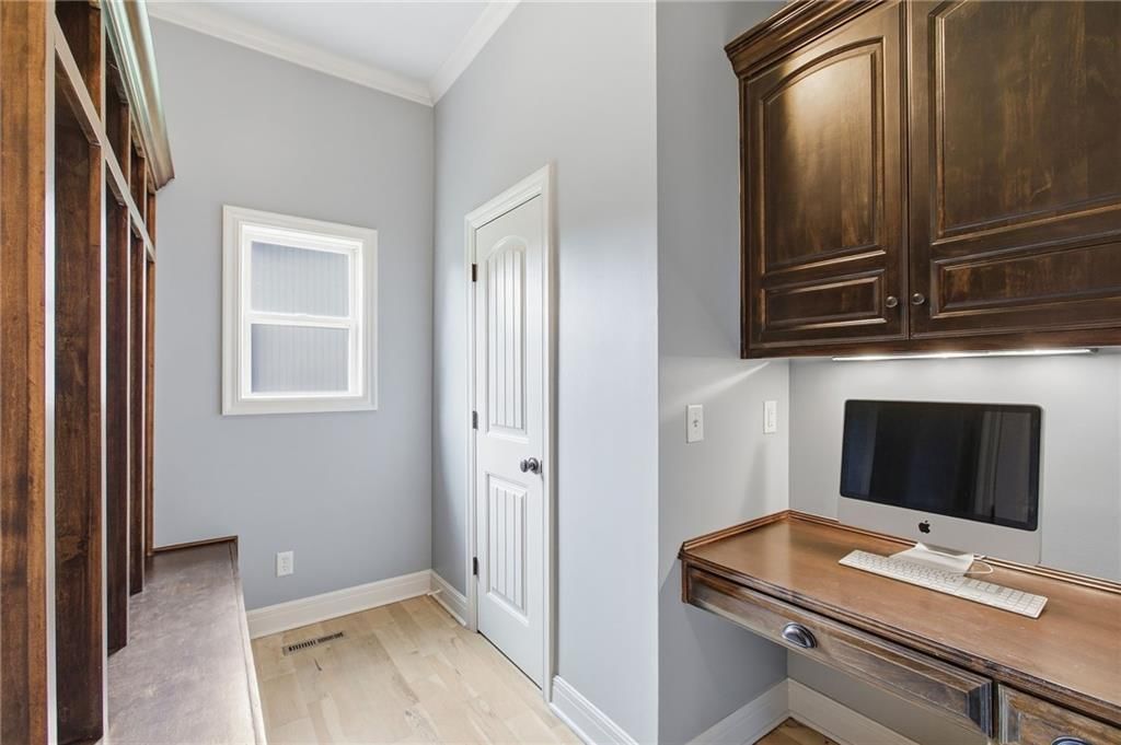 10838 S Carbondale Street — photo 20