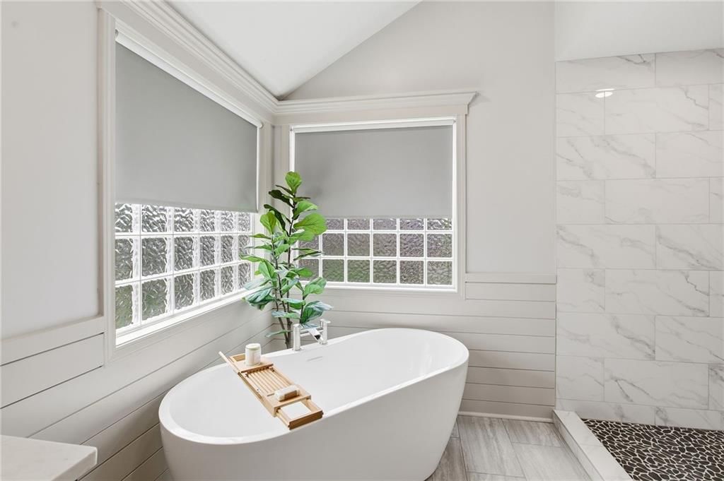 10838 S Carbondale Street — photo 42