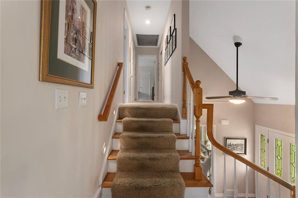 10 W Bridlespur Drive — photo 29