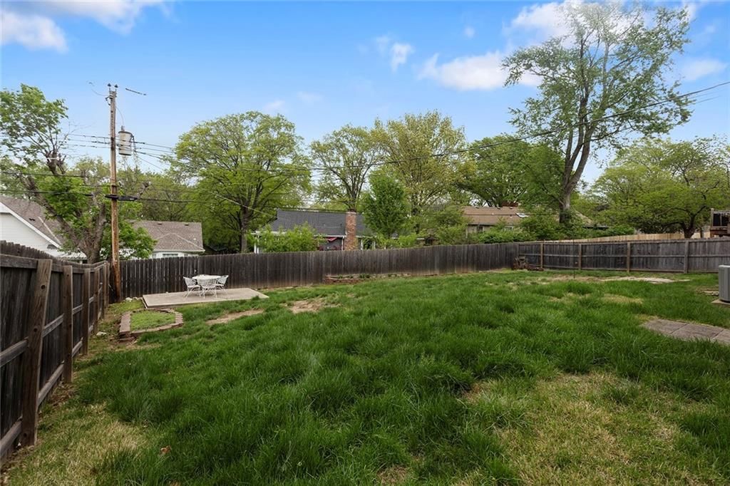 10 W Bridlespur Drive — photo 40
