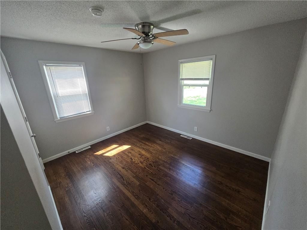 4001 S Pleasant Street — photo 7
