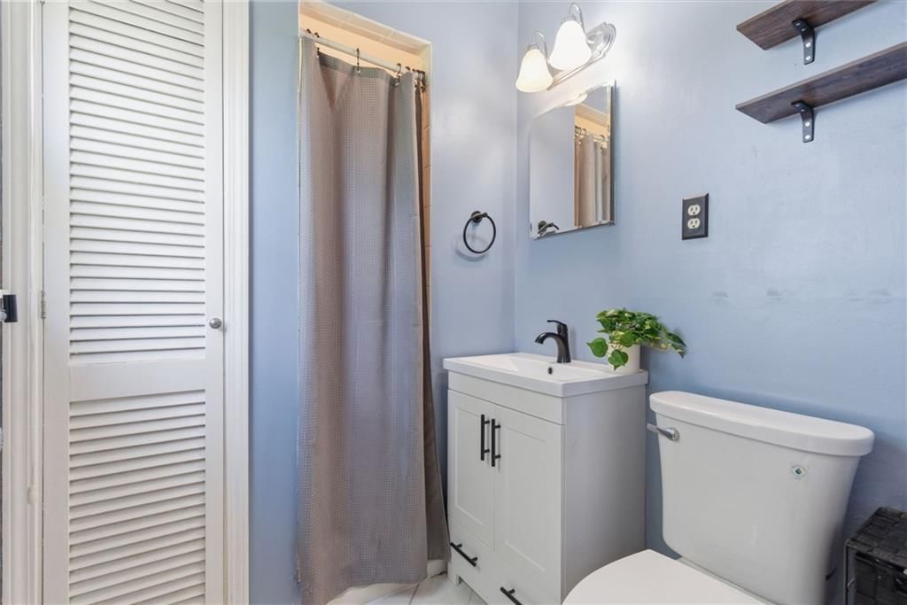 4921 N Askew Avenue — photo 18