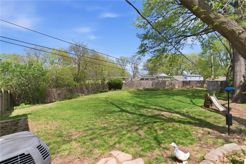 4921 N Askew Avenue — photo 33