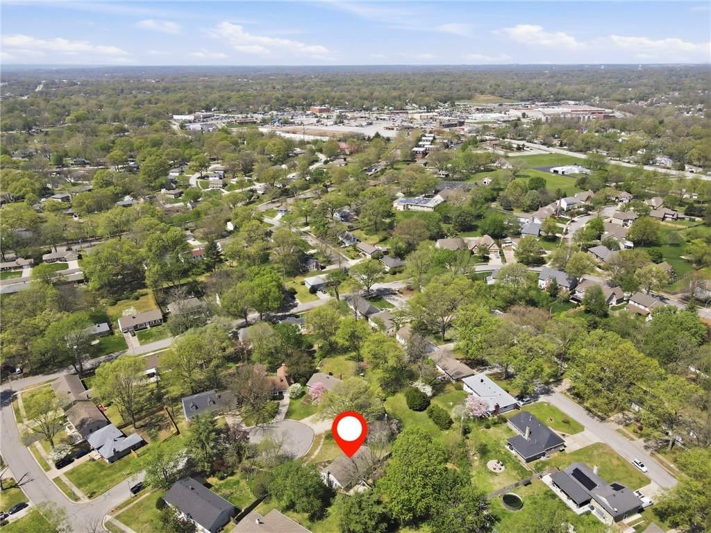 4921 N Askew Avenue — photo 36