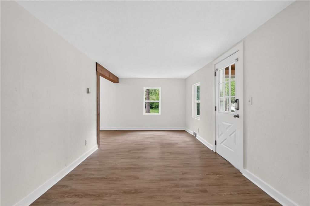 5915 Marion Avenue — photo 14