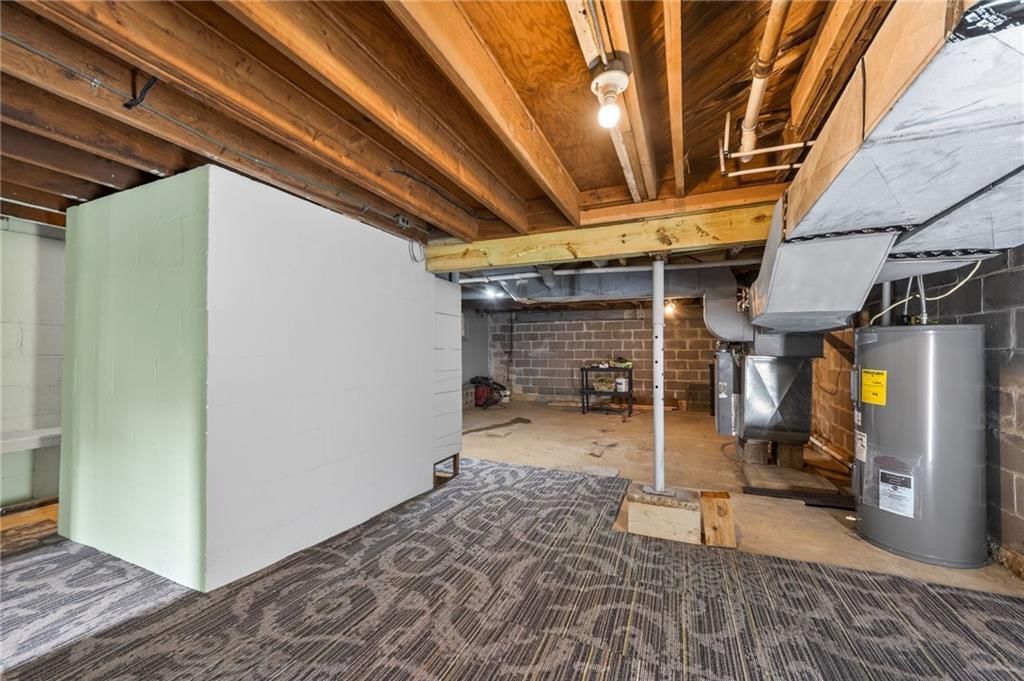 5915 Marion Avenue — photo 32