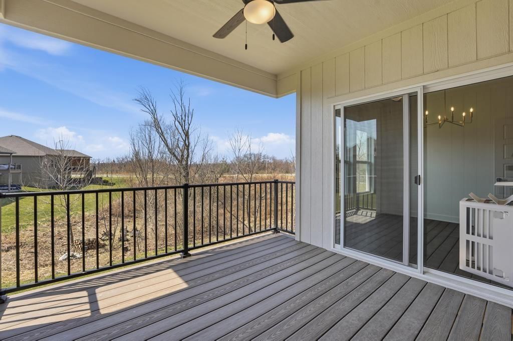 10022 N Oakland Avenue — photo 22