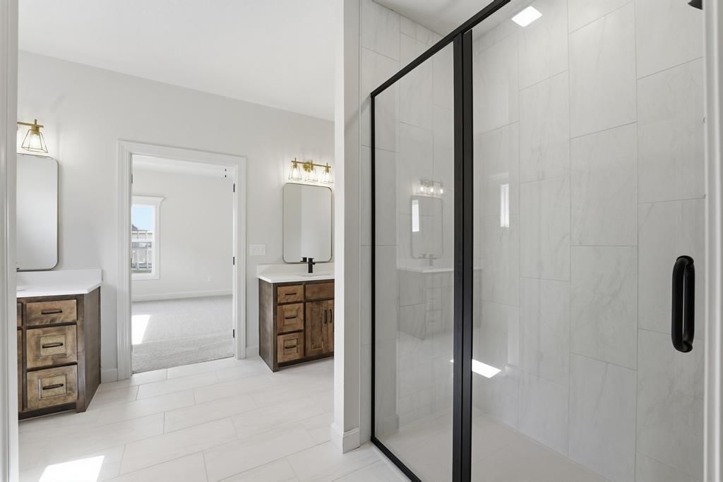 10022 N Oakland Avenue — photo 34
