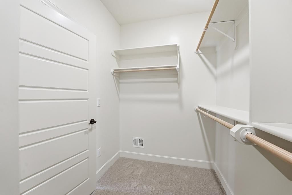 10022 N Oakland Avenue — photo 36