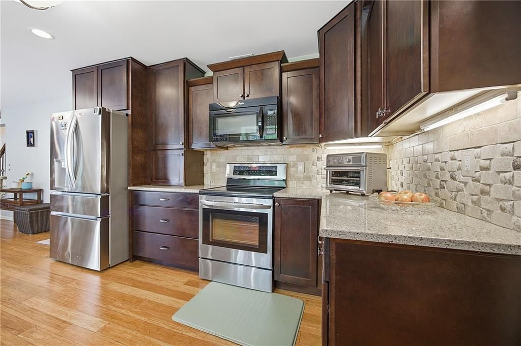 15506 W 92nd Place — photo 19