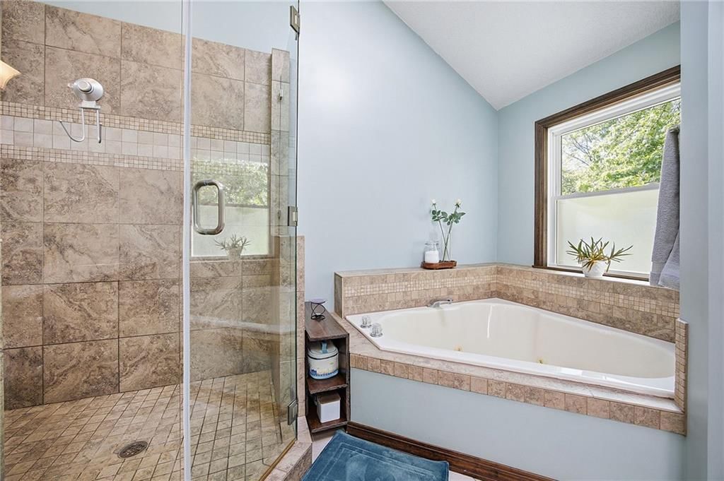 15506 W 92nd Place — photo 27