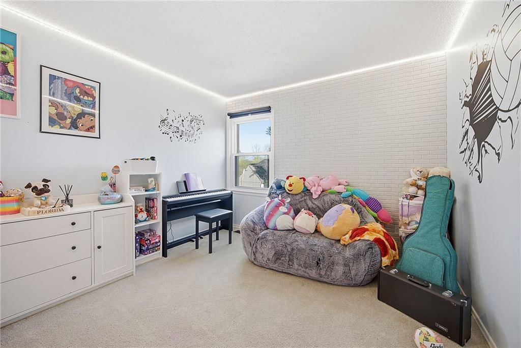 15506 W 92nd Place — photo 32