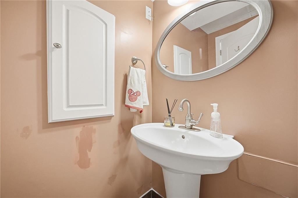 15506 W 92nd Place — photo 39