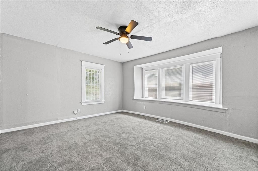 4607 Olive Street — photo 8