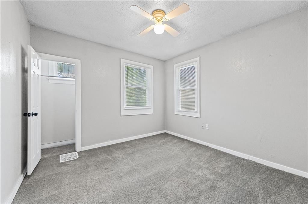 4607 Olive Street — photo 21