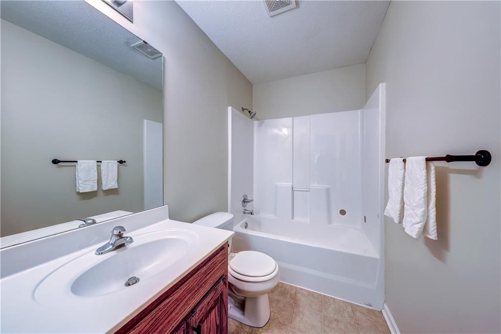 3725 N 152nd Court — photo 18