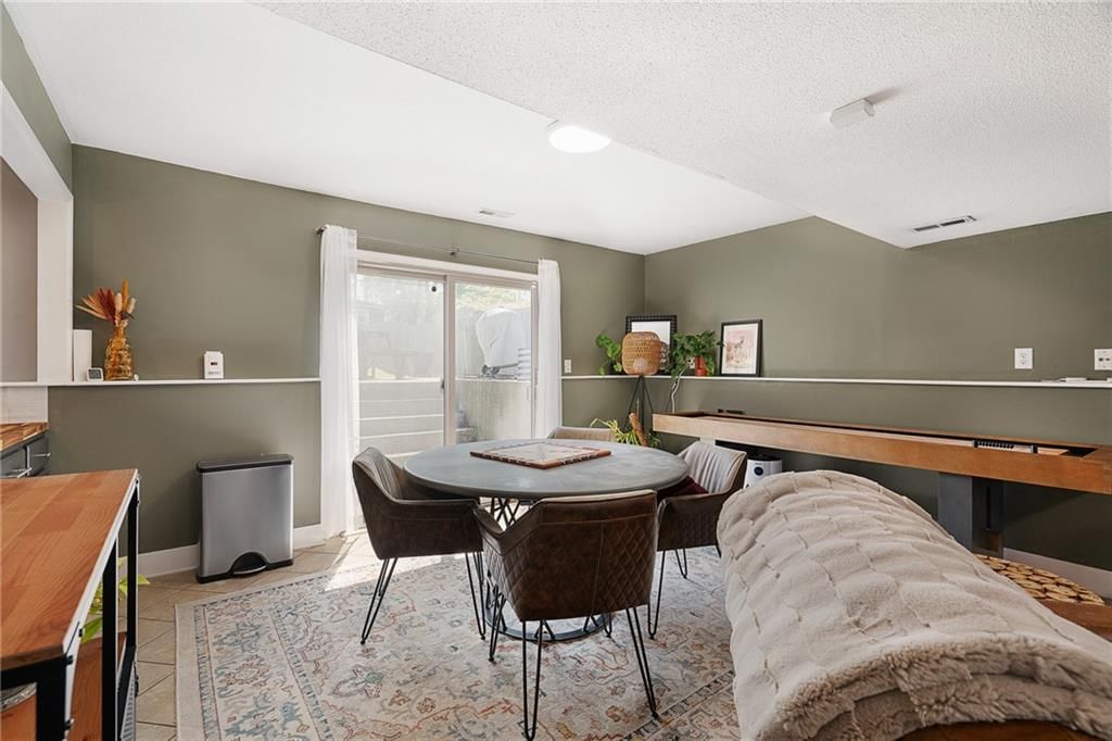 2913 Chisholm Drive — photo 30