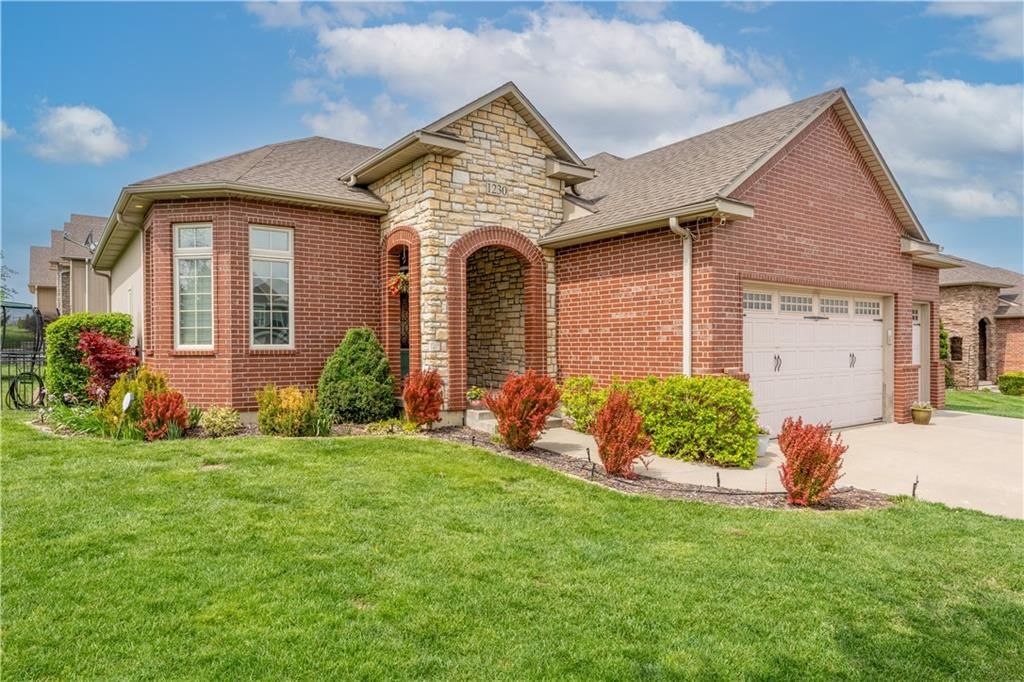 1230 Austin Court — photo 3