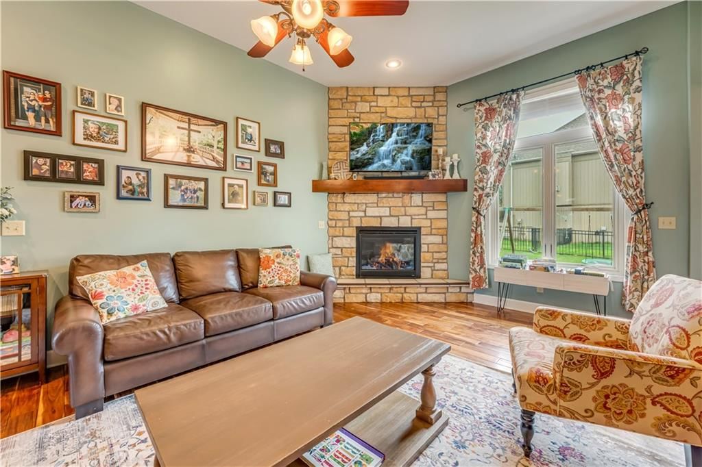 1230 Austin Court — photo 15