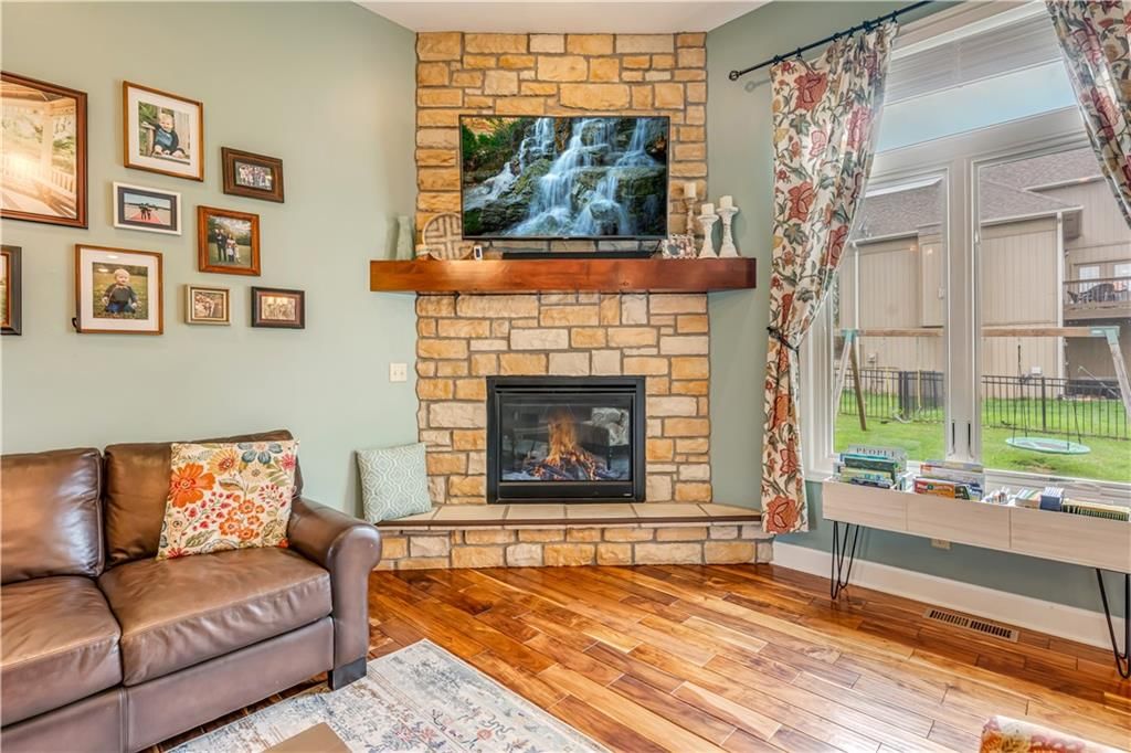 1230 Austin Court — photo 17