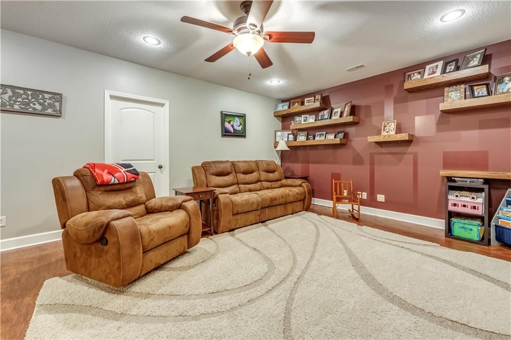 1230 Austin Court — photo 61