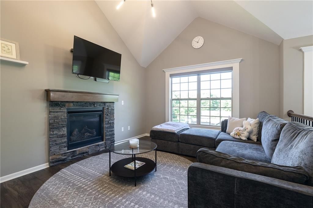 7309 NW Locust Drive — photo 5