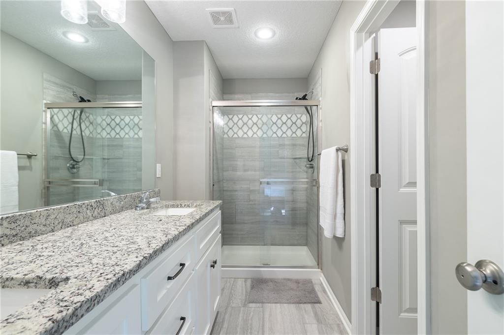 7309 NW Locust Drive — photo 20