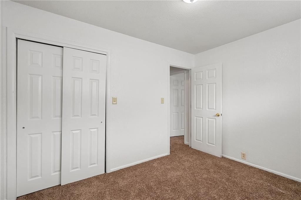 11115 Winchester Avenue — photo 15