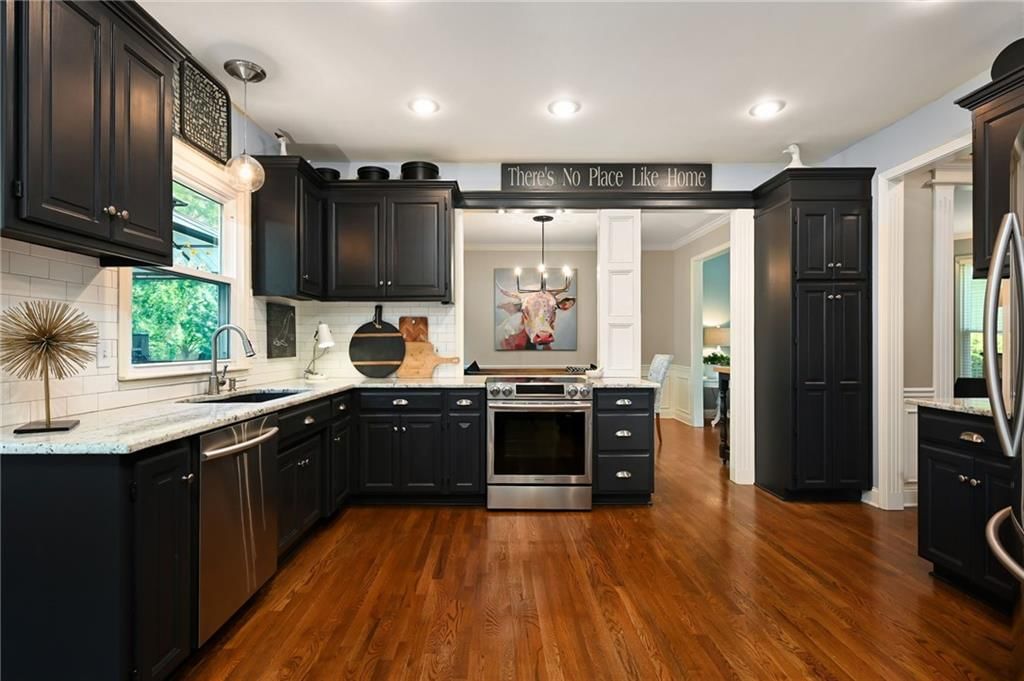 14913 Benson Street — photo 13