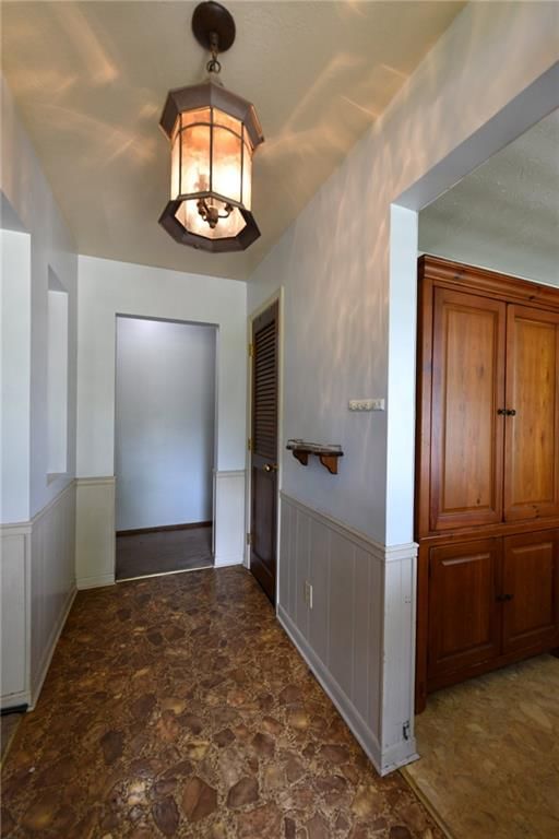 8000 Riverview Avenue — photo 7