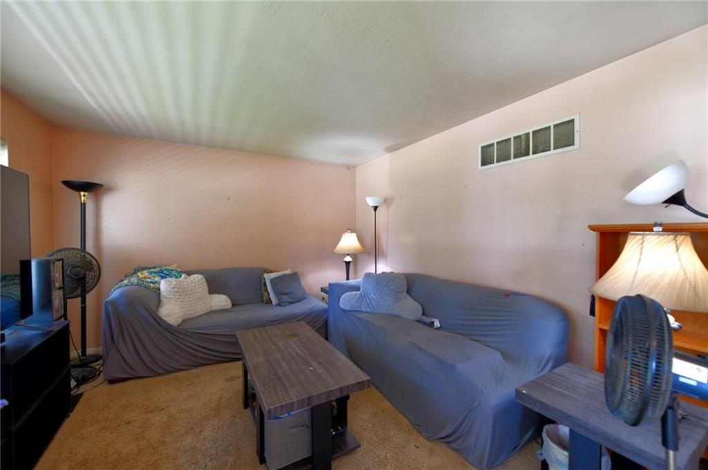 8000 Riverview Avenue — photo 9