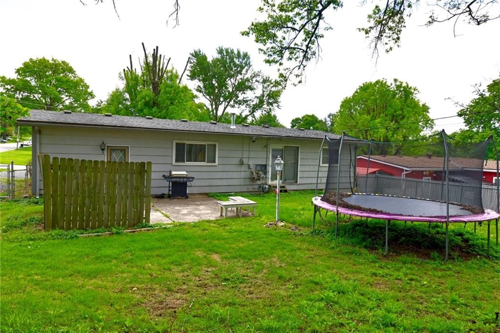 8000 Riverview Avenue — photo 35
