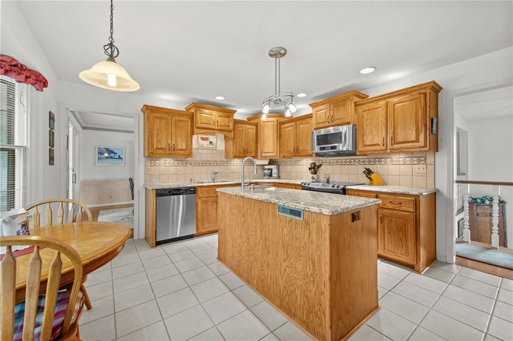 7610 NW Westside Drive — photo 14