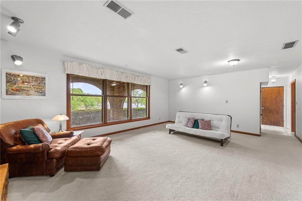 7610 NW Westside Drive — photo 37