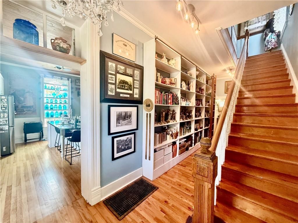 1618 State Street — photo 34