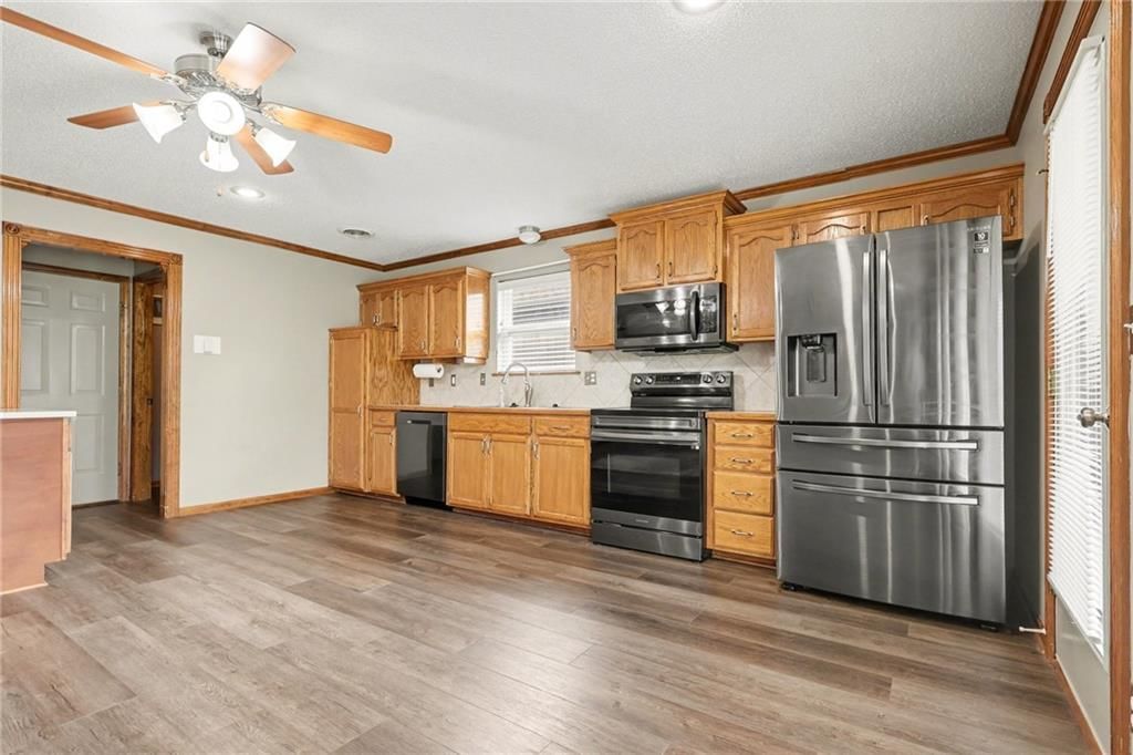 600 SE Saratoga Drive — photo 7