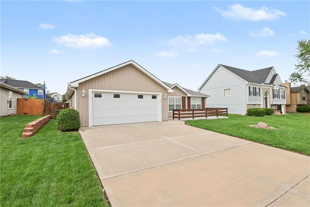600 SE Saratoga Drive — photo 12