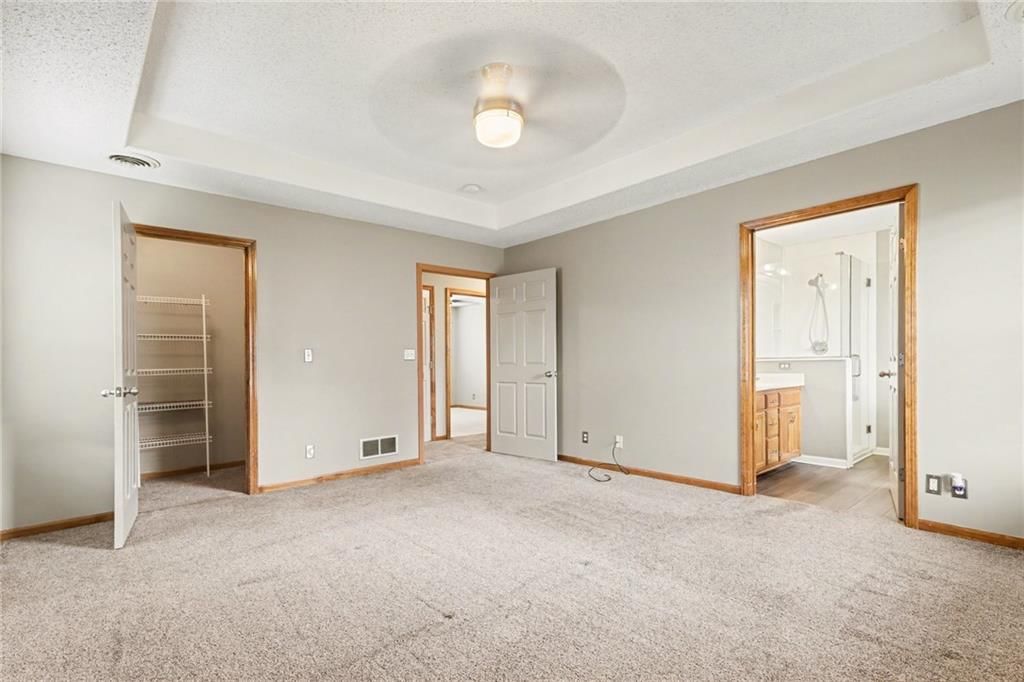 600 SE Saratoga Drive — photo 14