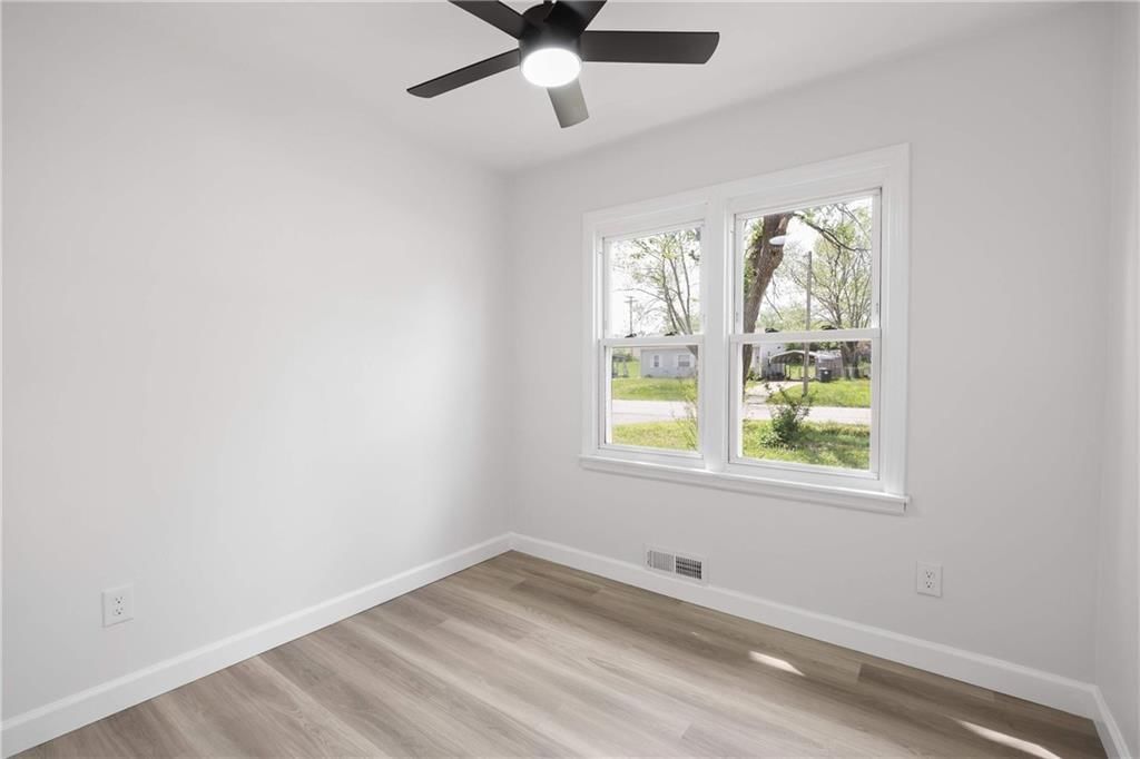 409 Robie Drive — photo 11