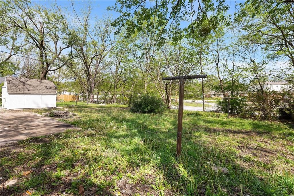 409 Robie Drive — photo 28