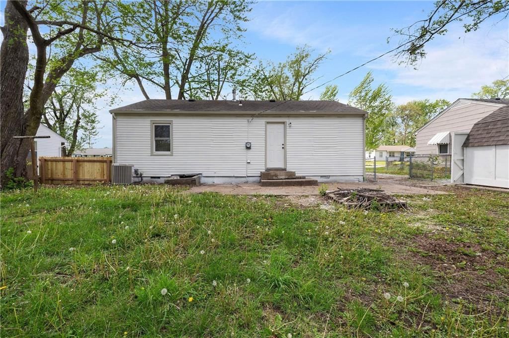 409 Robie Drive — photo 29