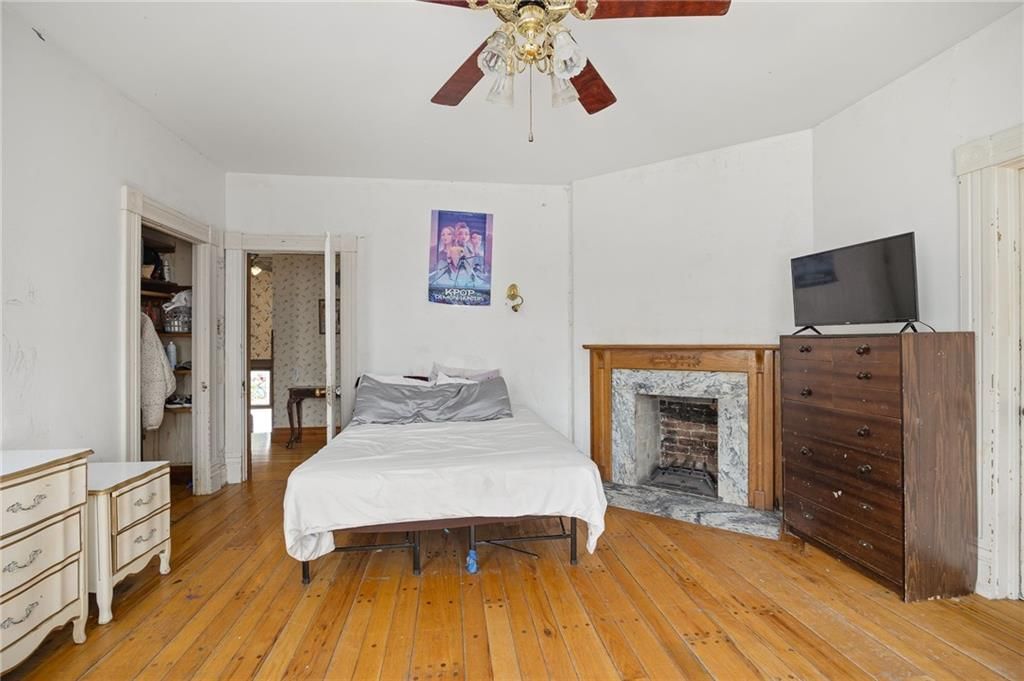 2521 Lafayette Street — photo 17