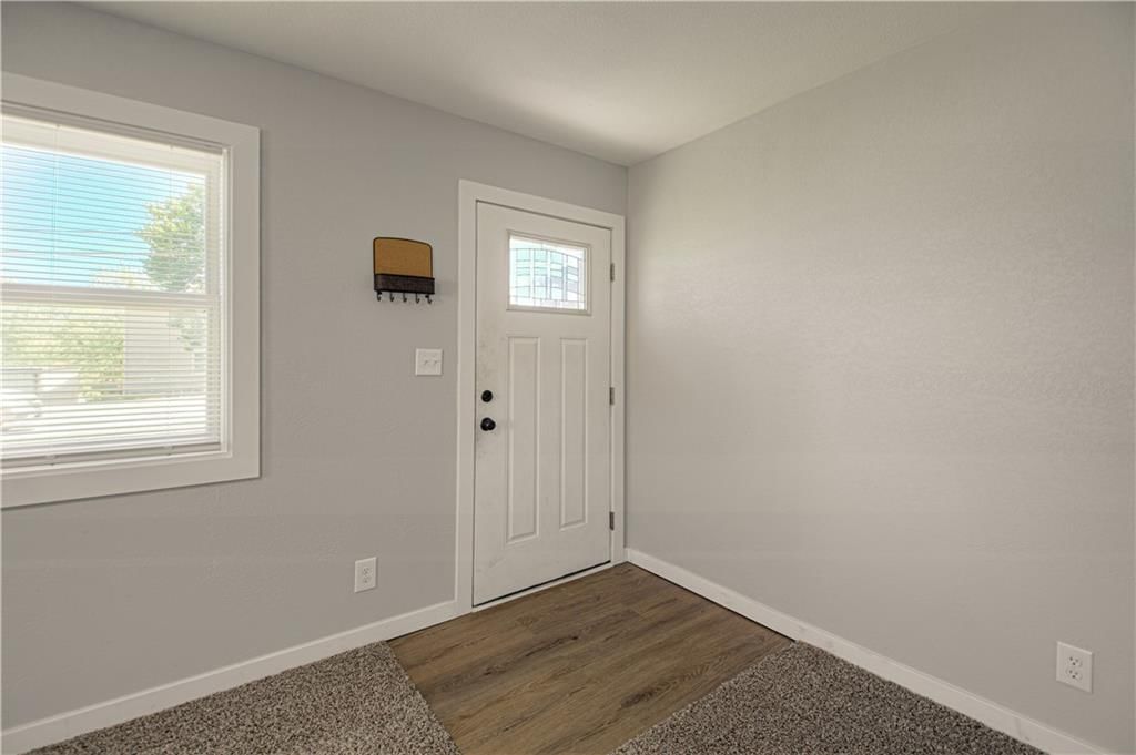 2206 S 34th Street — photo 7