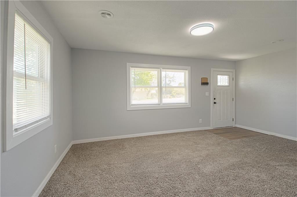 2206 S 34th Street — photo 8