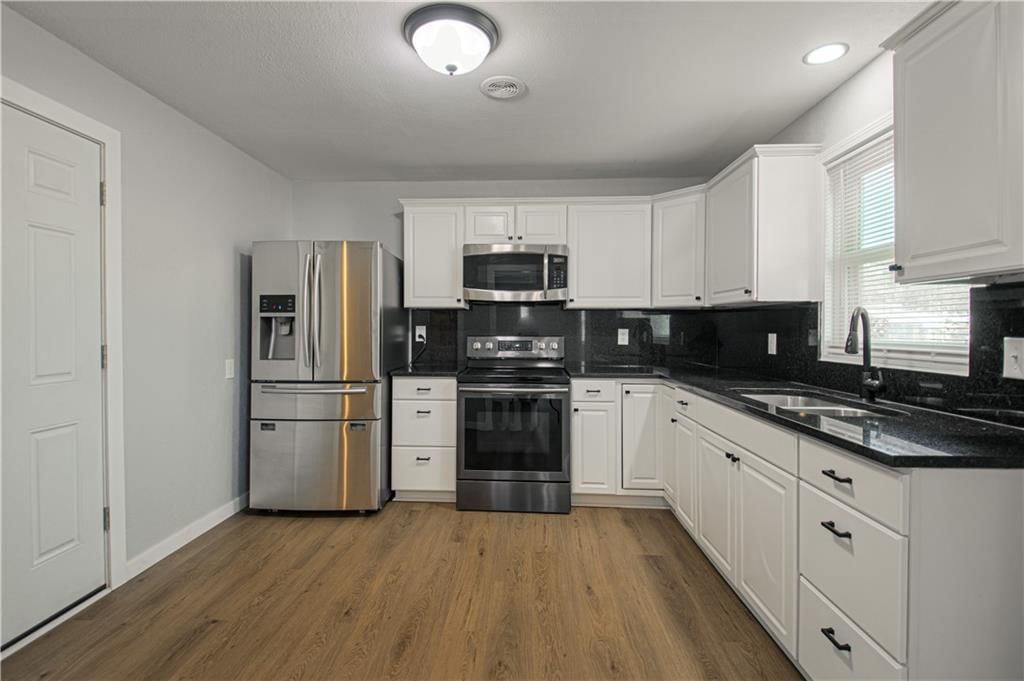 2206 S 34th Street — photo 12