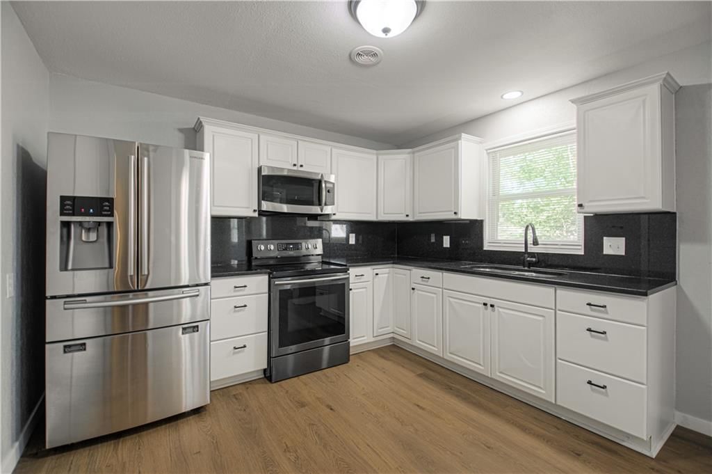 2206 S 34th Street — photo 13
