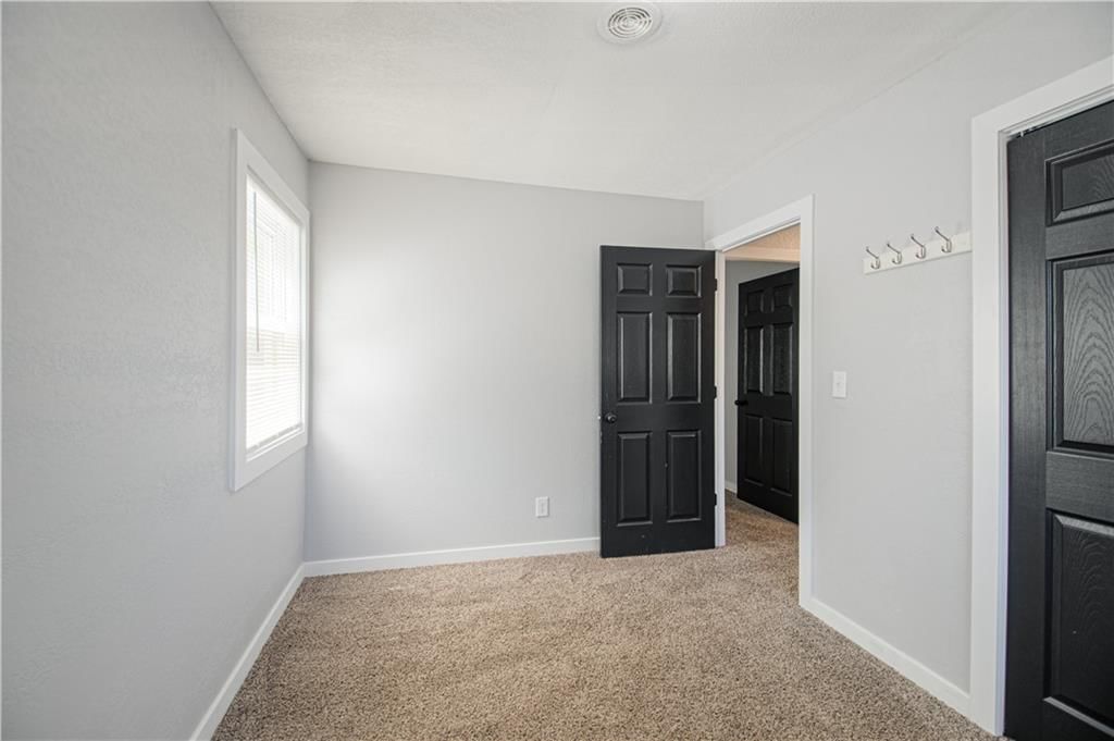 2206 S 34th Street — photo 23