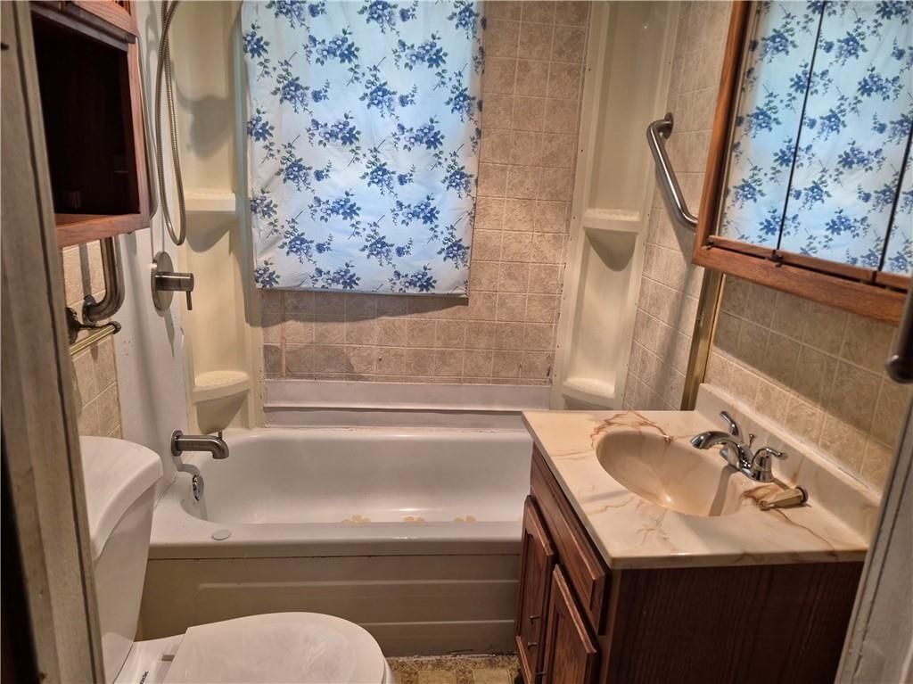 2701 Lafayette Avenue — photo 13