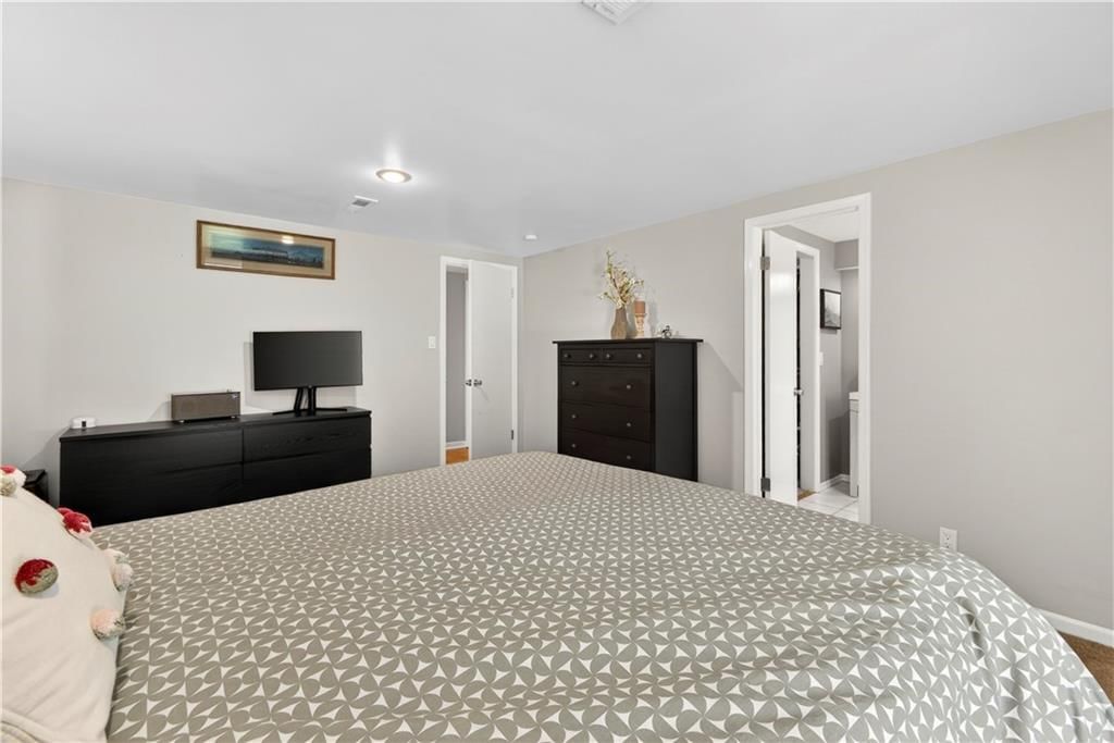 2901 S 50th Street — photo 16