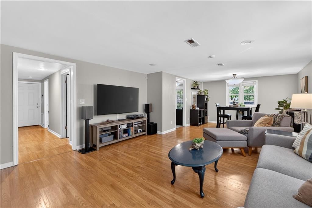 2901 S 50th Street — photo 31